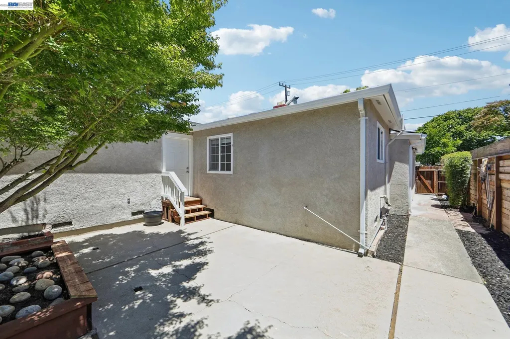 33741 12th Street Union City CA 94587