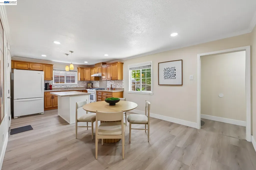33741 12th Street Union City CA 94587