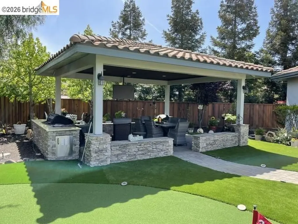 501 Winding Brook Court San Ramon CA 94582