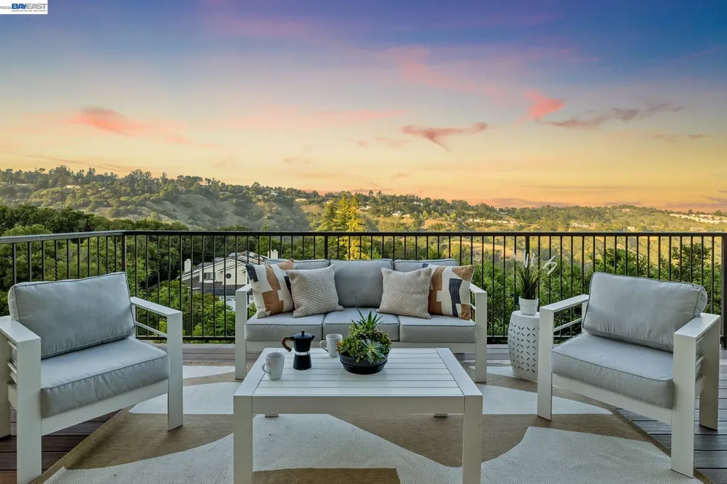 5028 Crystal Ridge Court Oakland CA 94605