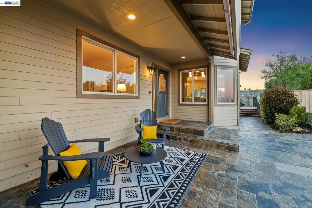 5028 Crystal Ridge Court Oakland CA 94605