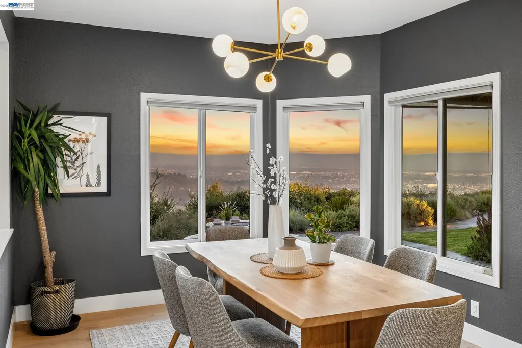 5028 Crystal Ridge Court Oakland CA 94605
