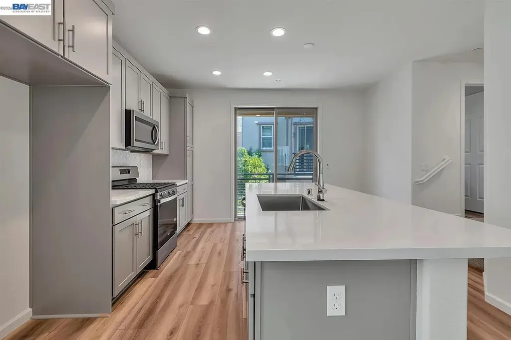 2817 Poipu Common Livermore CA 94550