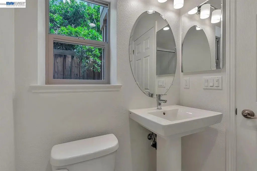 2817 Poipu Common Livermore CA 94550