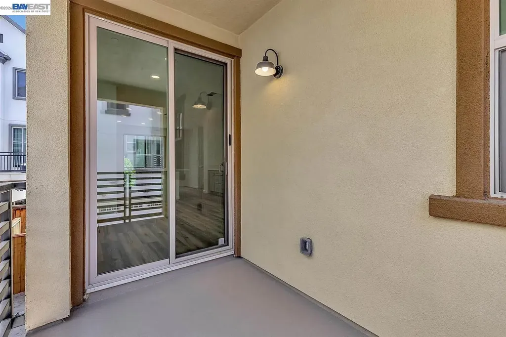 2817 Poipu Common Livermore CA 94550