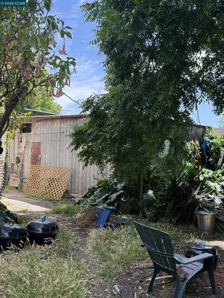 515 28th Street Oakland CA 94609
