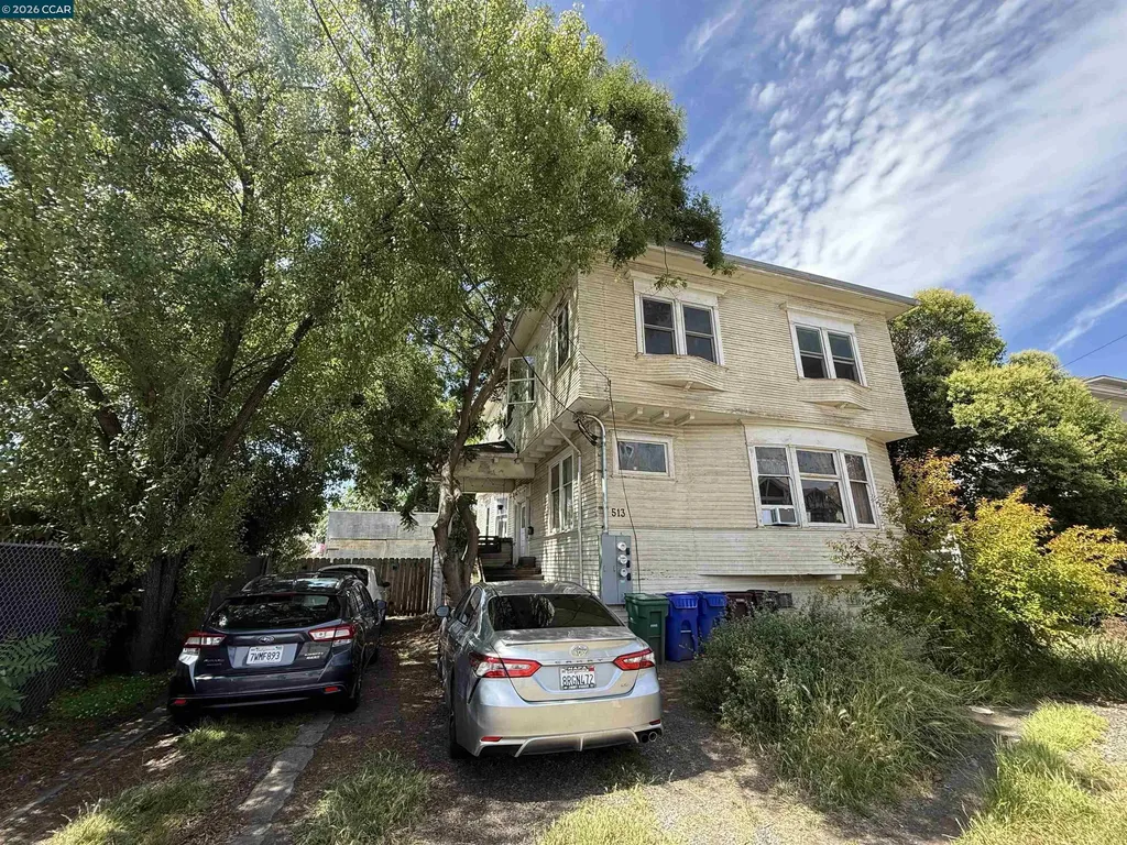 515 28th Street Oakland CA 94609