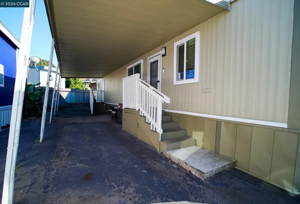 3875 Castro Valley Boulevard Castro Valley CA 94546