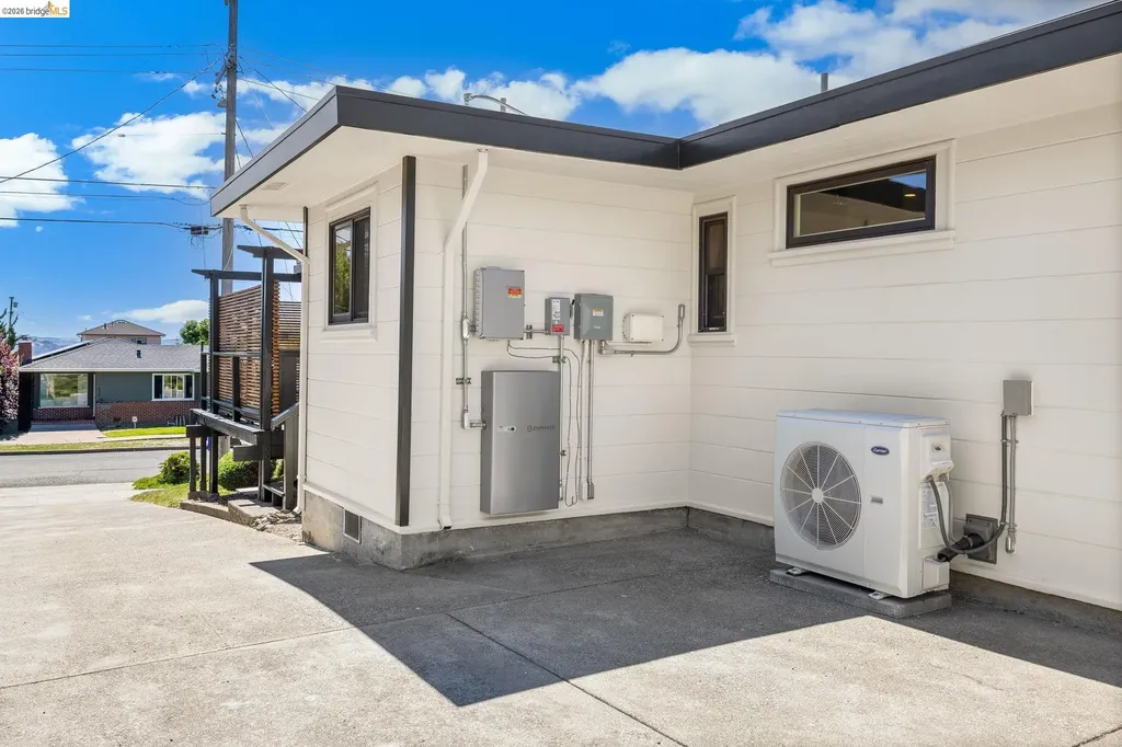 628 Kern Street Richmond CA 94805