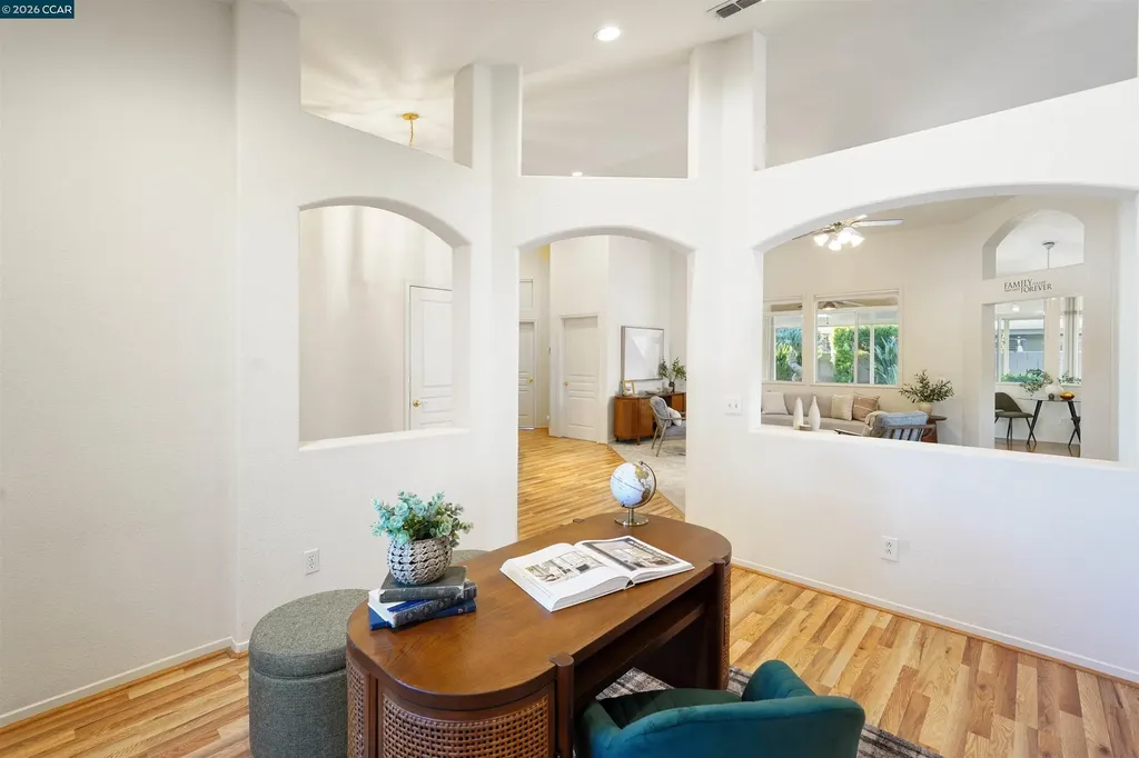 287 Mandarin Circle Vacaville CA 95687