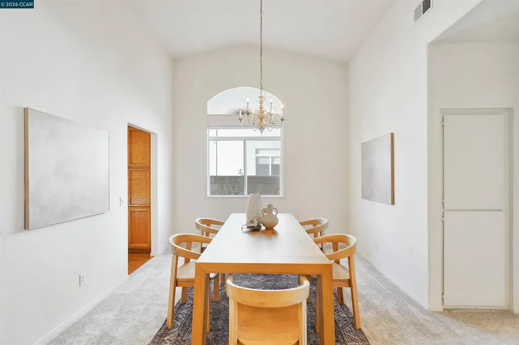 287 Mandarin Circle Vacaville CA 95687