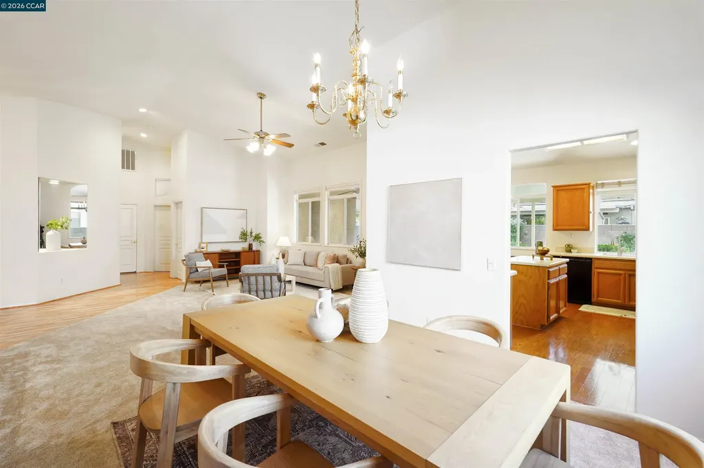 287 Mandarin Circle Vacaville CA 95687