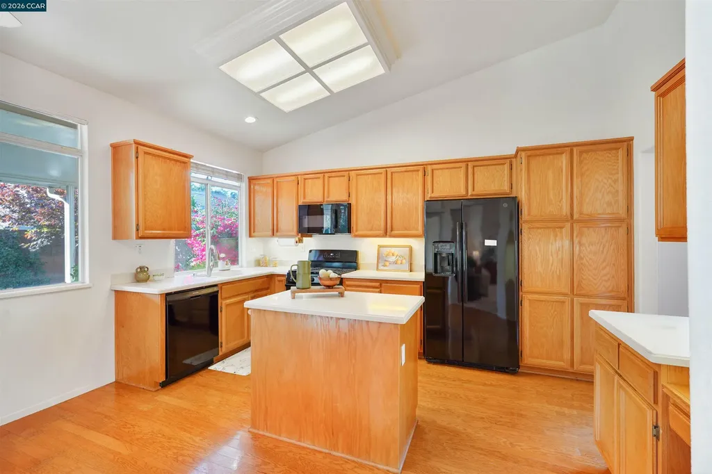 287 Mandarin Circle Vacaville CA 95687