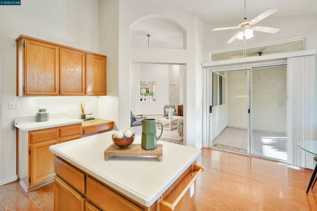 287 Mandarin Circle Vacaville CA 95687