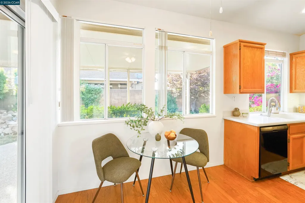 287 Mandarin Circle Vacaville CA 95687