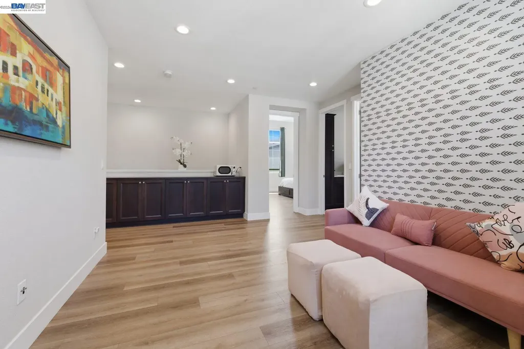 37515 Sea Bank Street Newark CA 94560