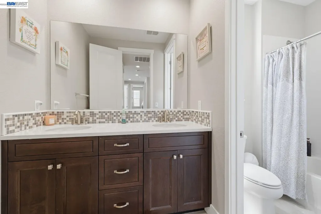 37515 Sea Bank Street Newark CA 94560