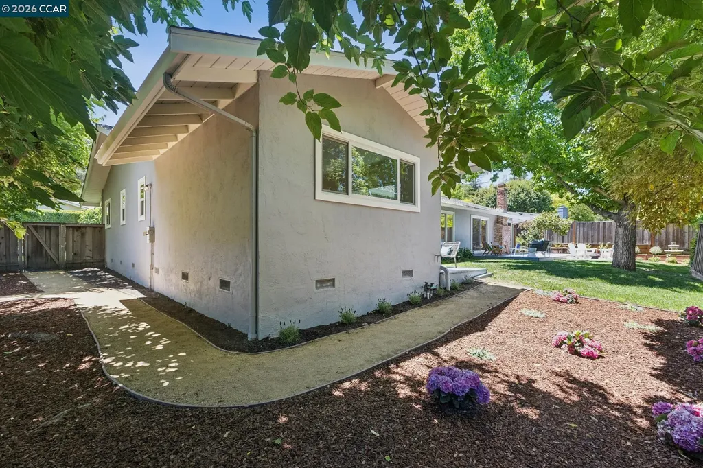 263 Tharp Drive Moraga CA 94556
