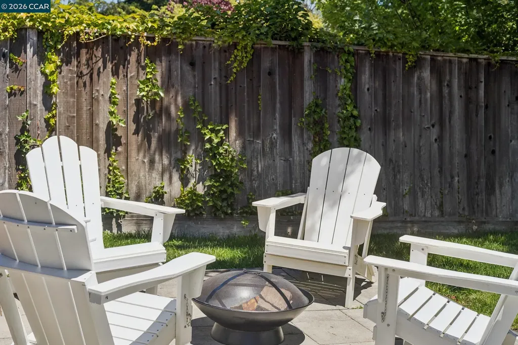 263 Tharp Drive Moraga CA 94556