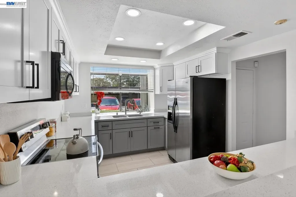 6472 Buena Vista Drive Newark CA 94560