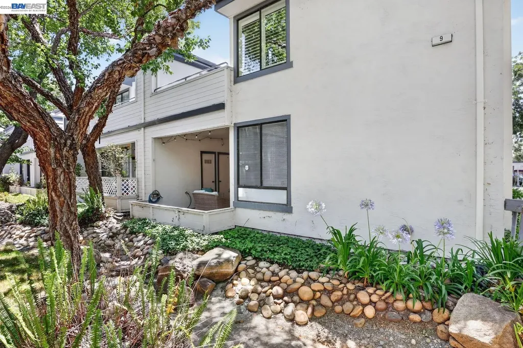 6472 Buena Vista Drive Newark CA 94560
