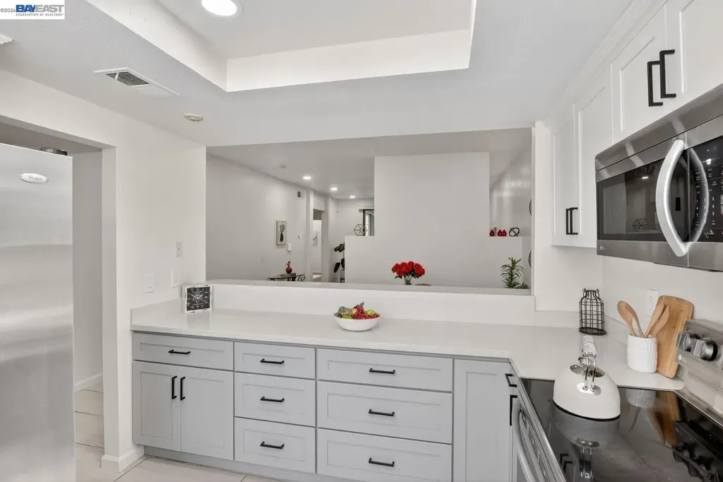 6472 Buena Vista Drive Newark CA 94560