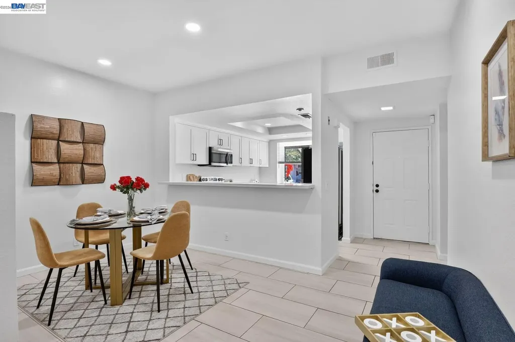 6472 Buena Vista Drive Newark CA 94560