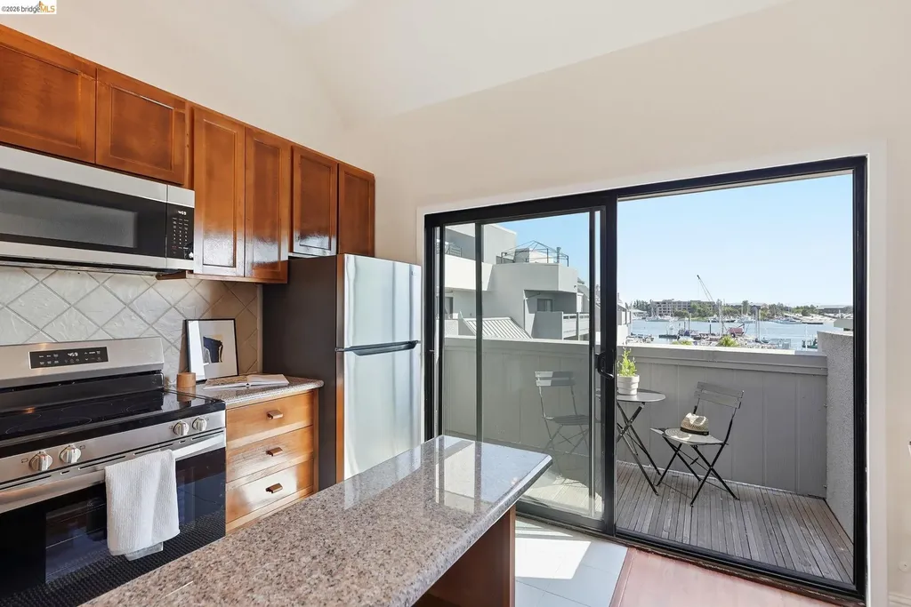 3 Embarcadero Oakland CA 94607