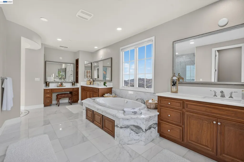 200 Cliffcastle San Ramon CA 94583