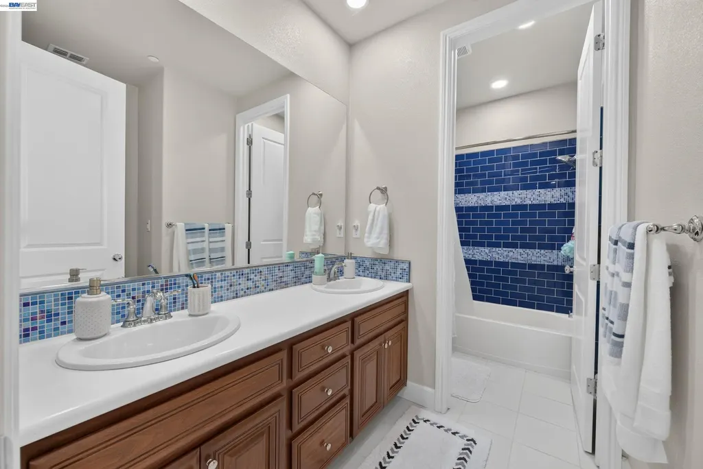 200 Cliffcastle San Ramon CA 94583