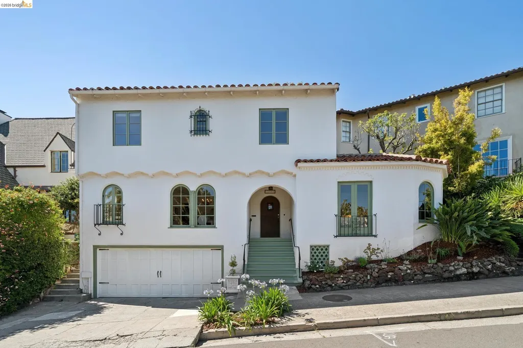 6080 Ocean View Drive Oakland CA 94618