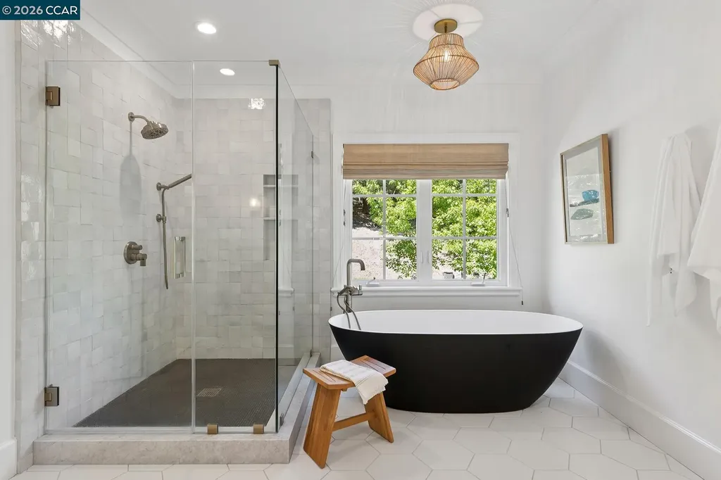 31 Sandy Court Orinda CA 94563
