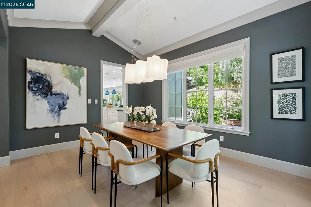 31 Sandy Court Orinda CA 94563