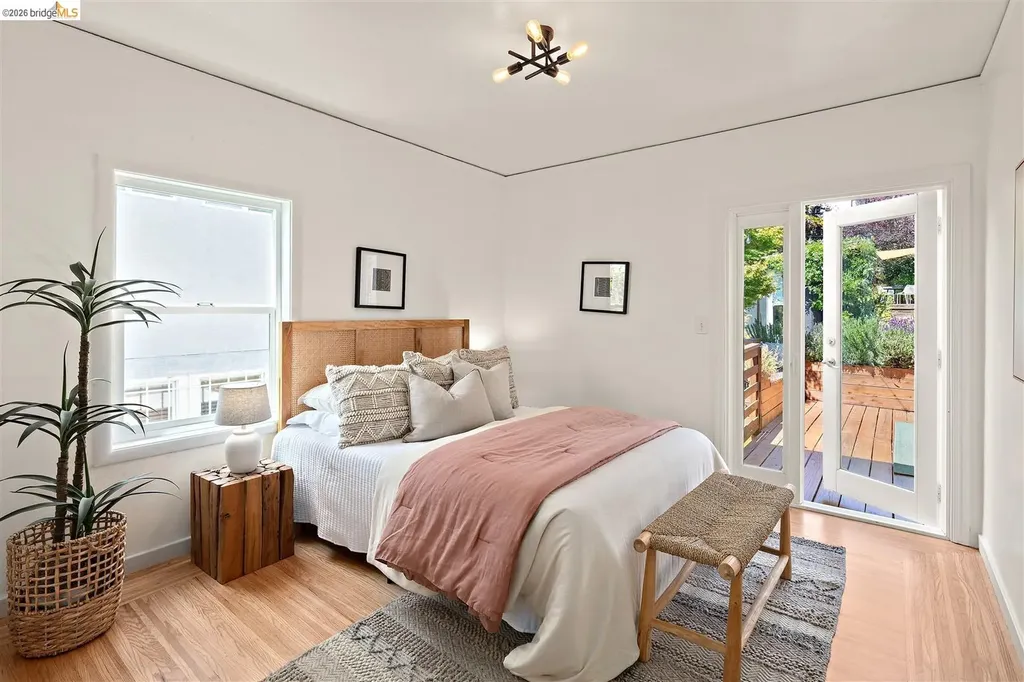 4546 Virginia Avenue Oakland CA 94619