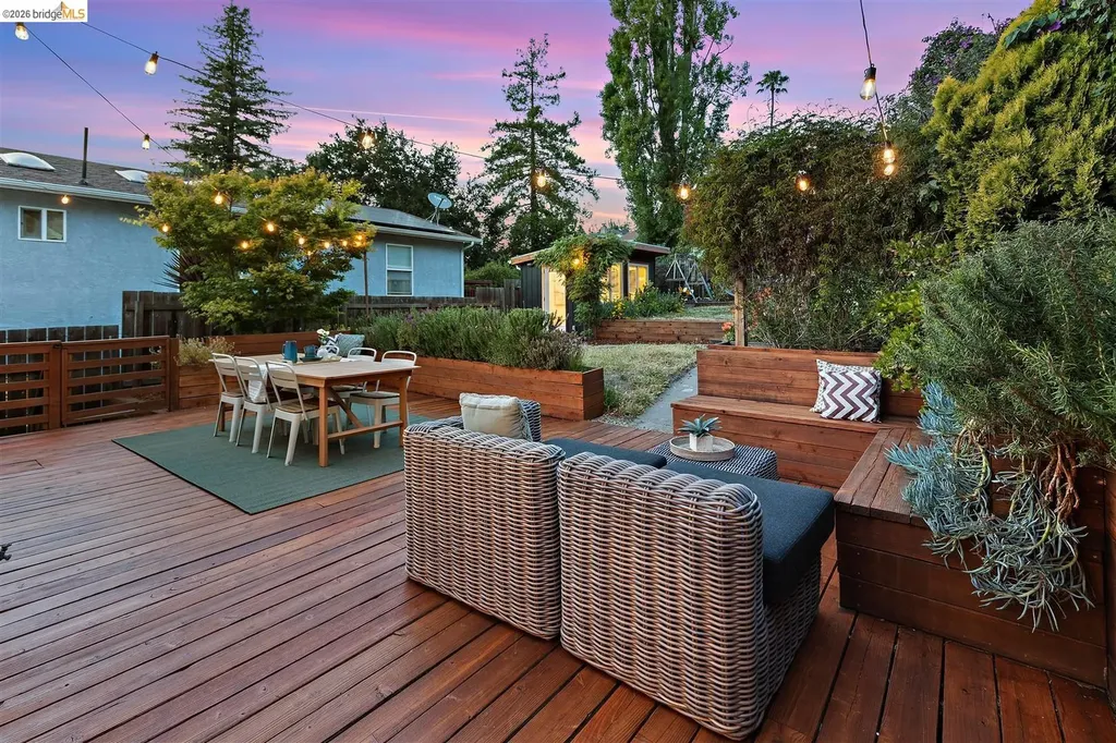 4546 Virginia Avenue Oakland CA 94619