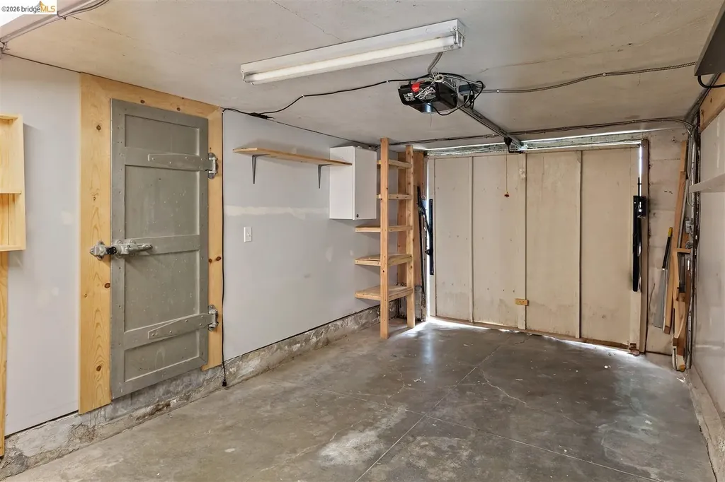 4546 Virginia Avenue Oakland CA 94619