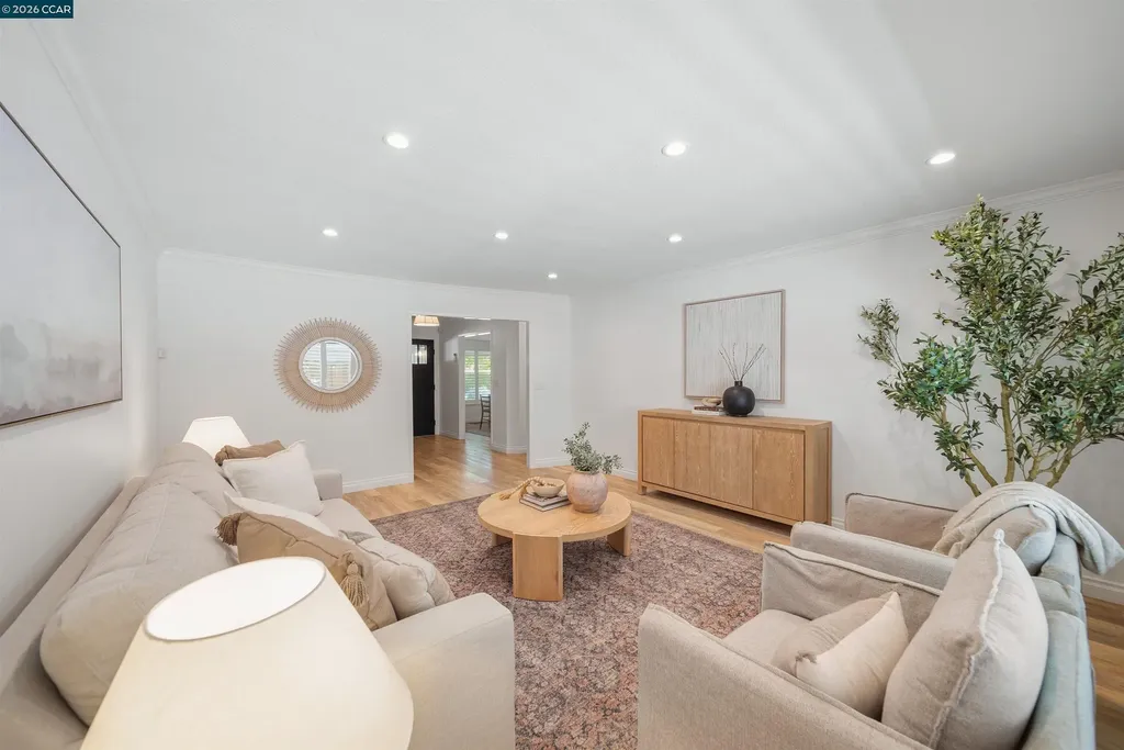 203 Via Monte Walnut Creek CA 94598