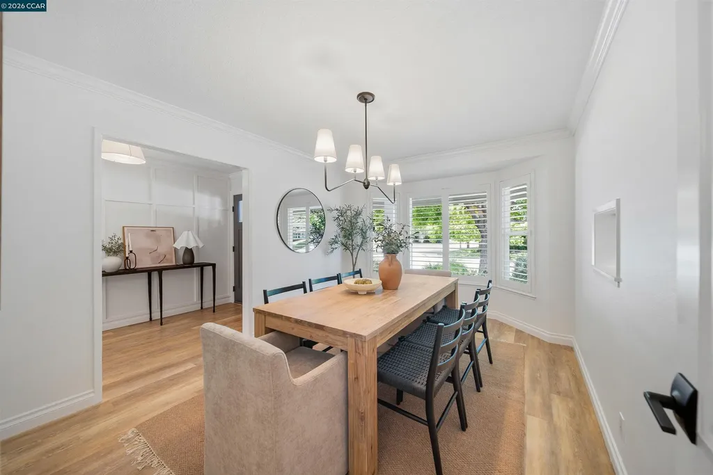 203 Via Monte Walnut Creek CA 94598