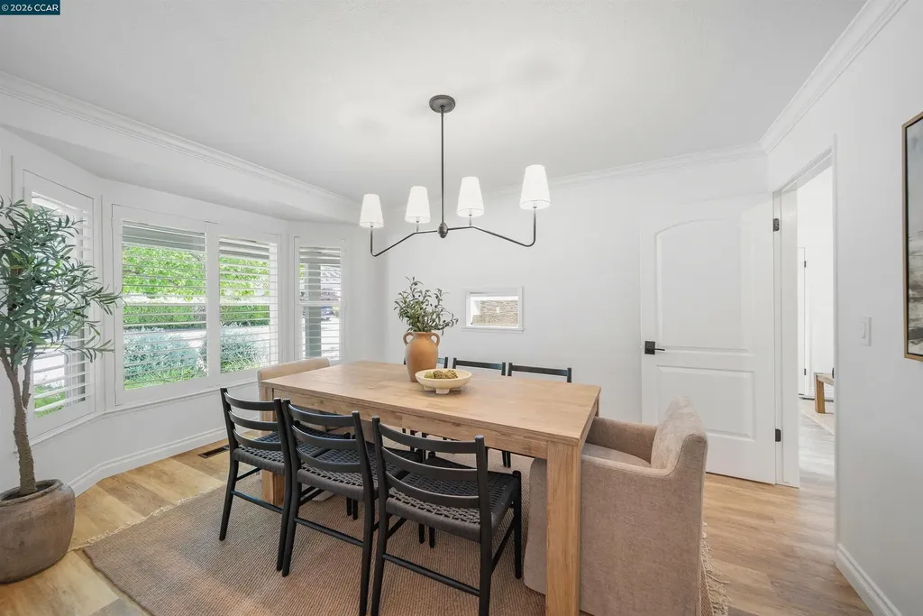 203 Via Monte Walnut Creek CA 94598