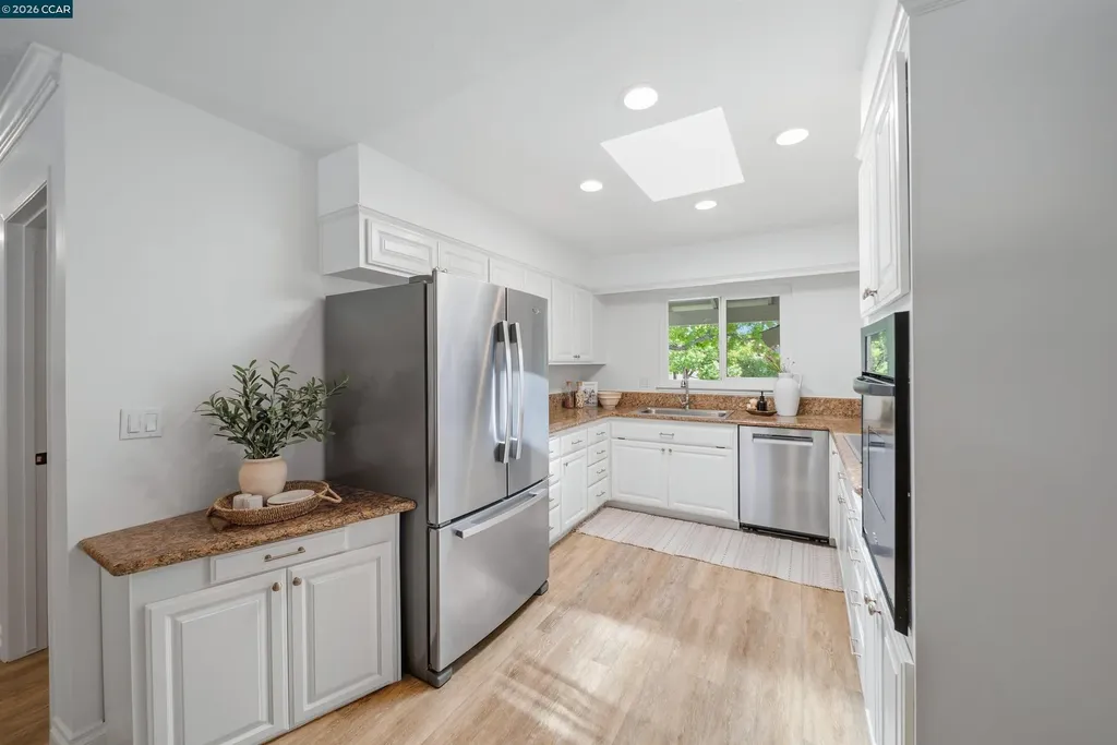 203 Via Monte Walnut Creek CA 94598