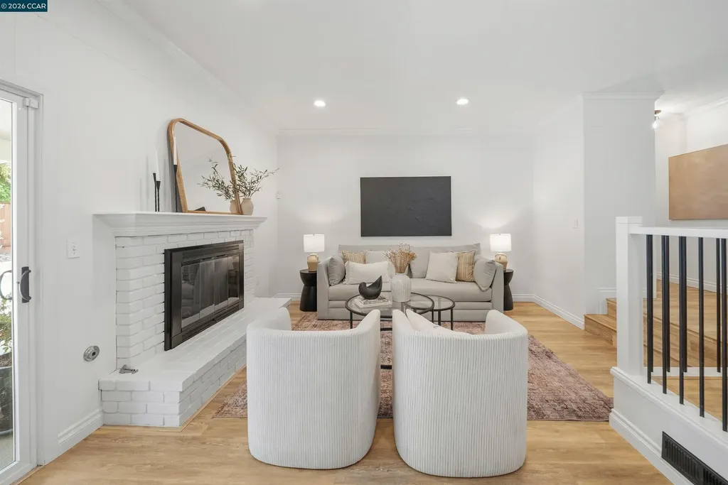 203 Via Monte Walnut Creek CA 94598
