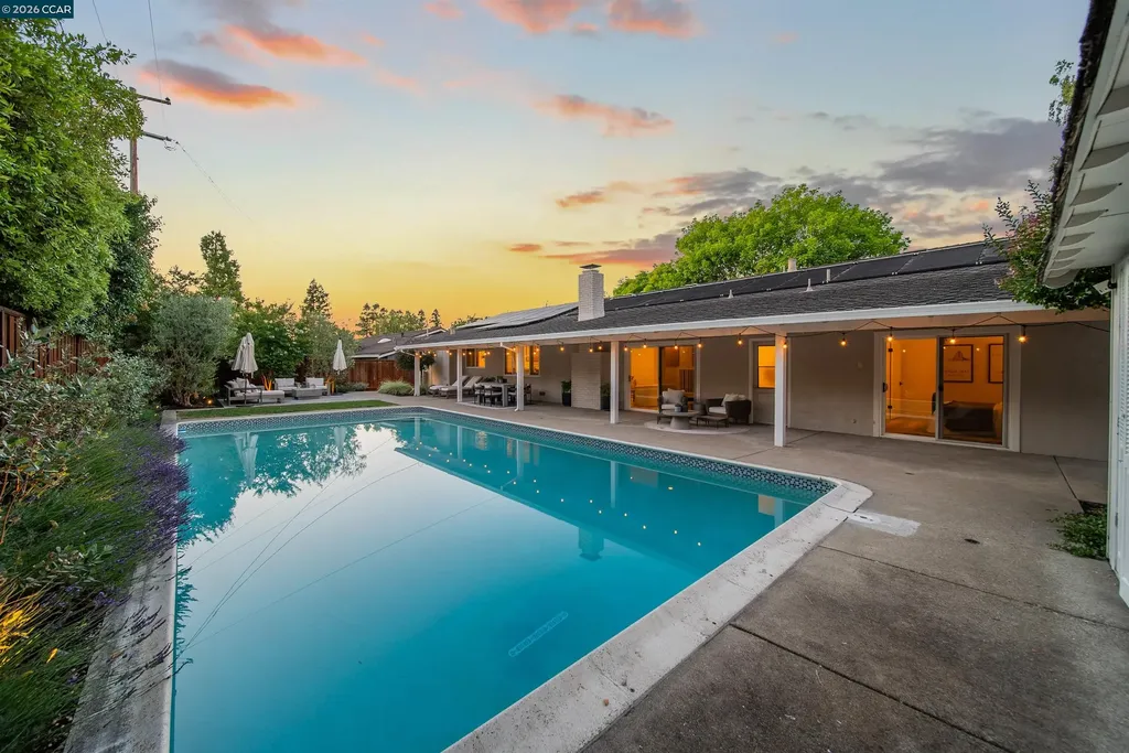 203 Via Monte Walnut Creek CA 94598