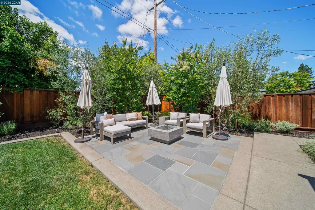 203 Via Monte Walnut Creek CA 94598