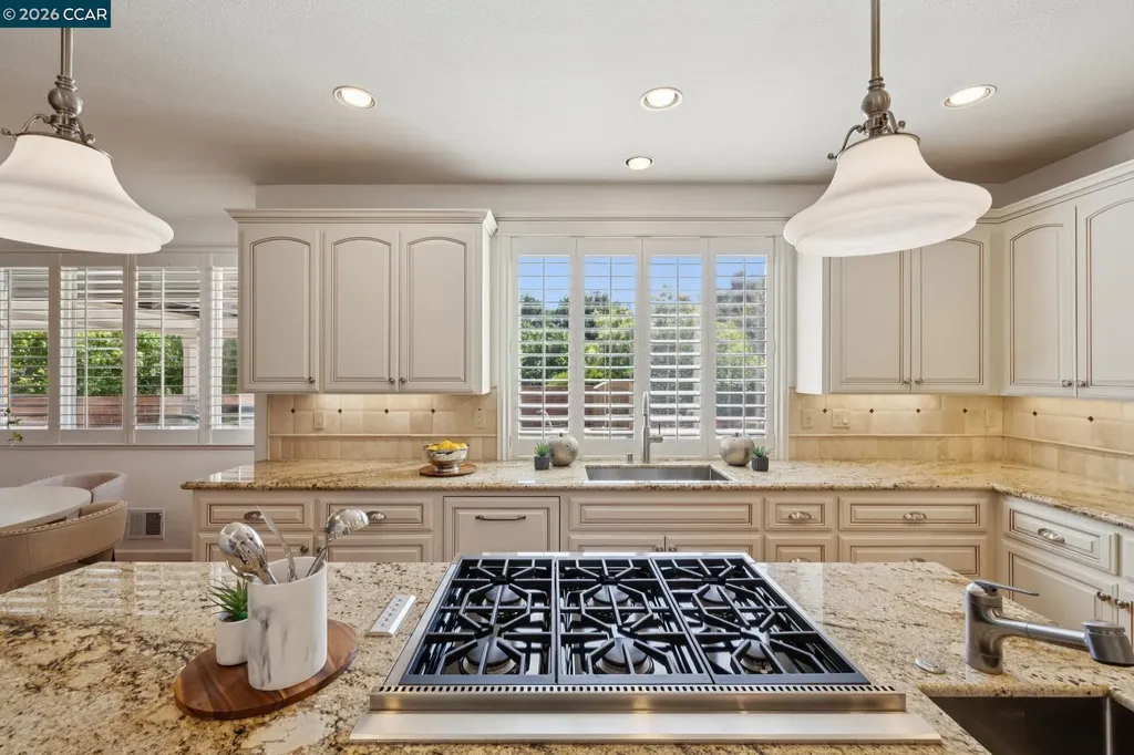 2763 Falcon View Court Alamo CA 94507