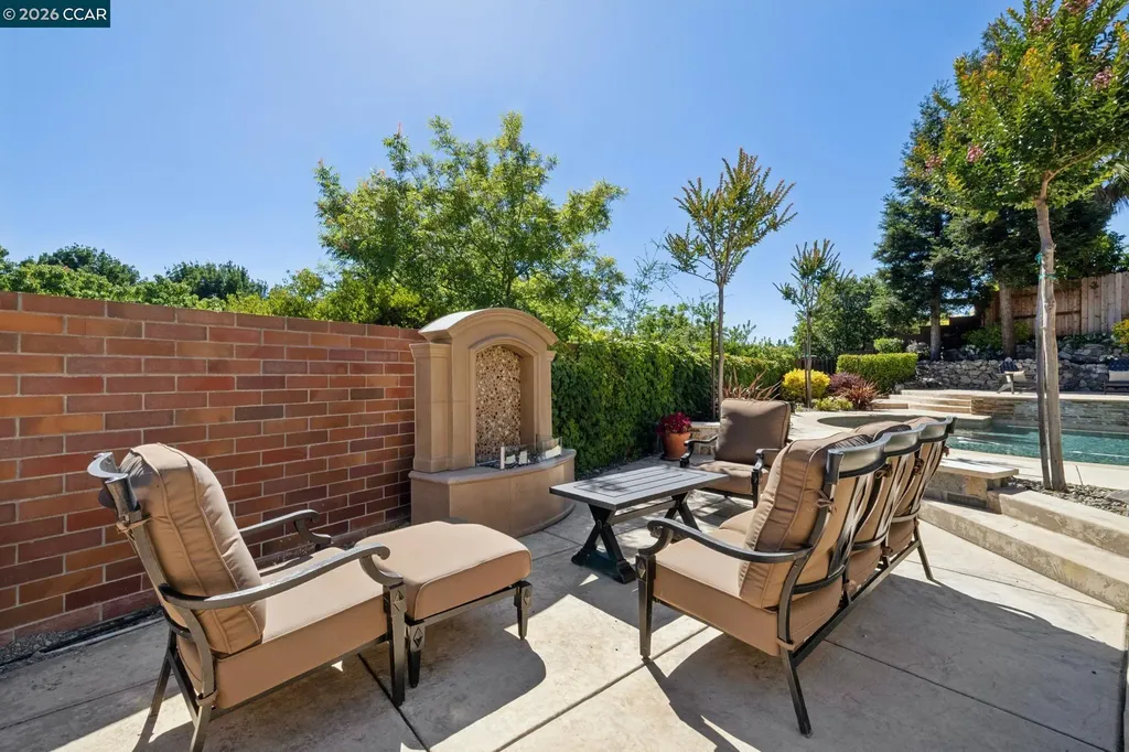 2763 Falcon View Court Alamo CA 94507