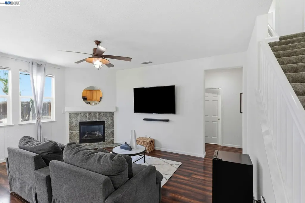 1205 Nellis Court Pittsburg CA 94565