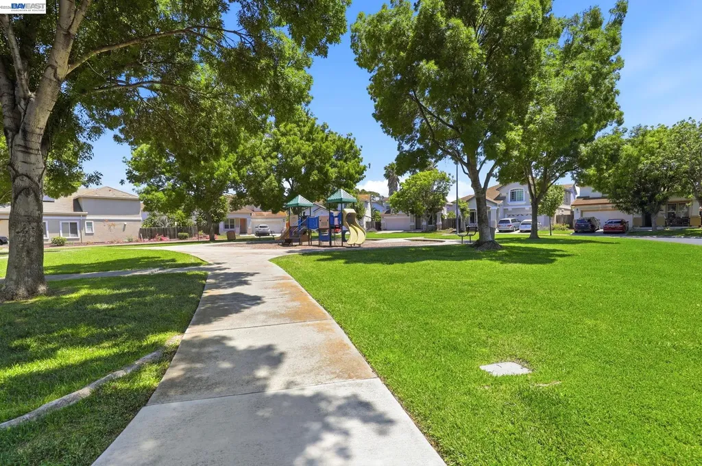 1205 Nellis Court Pittsburg CA 94565