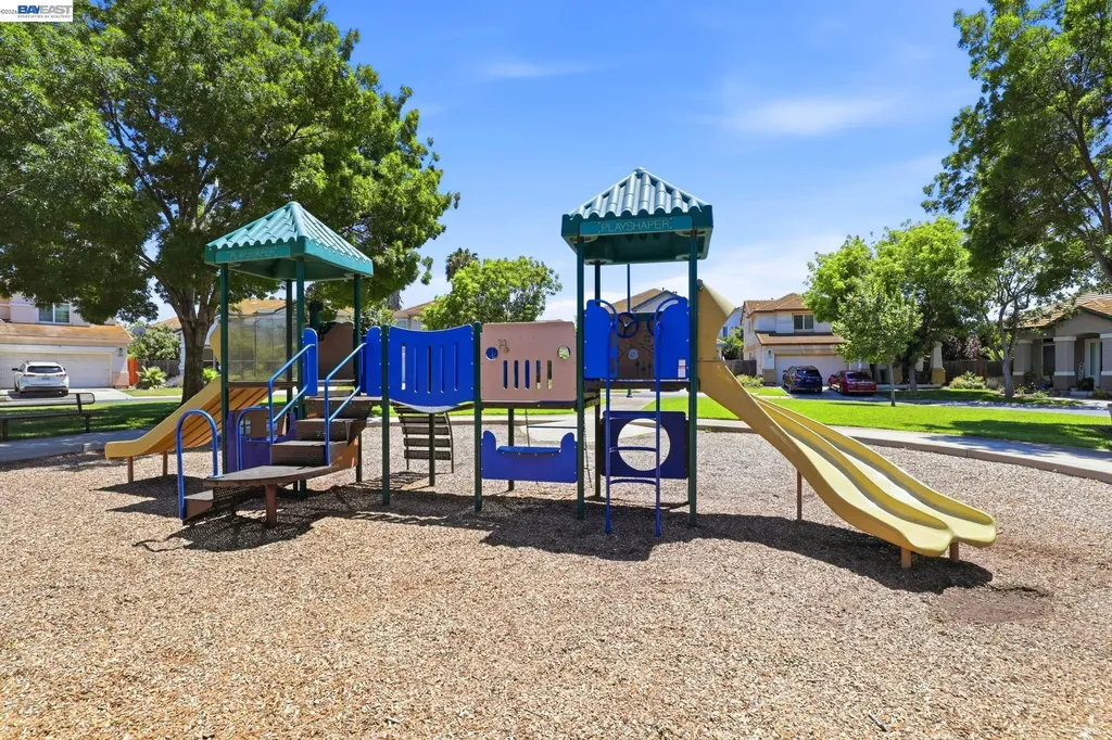 1205 Nellis Court Pittsburg CA 94565