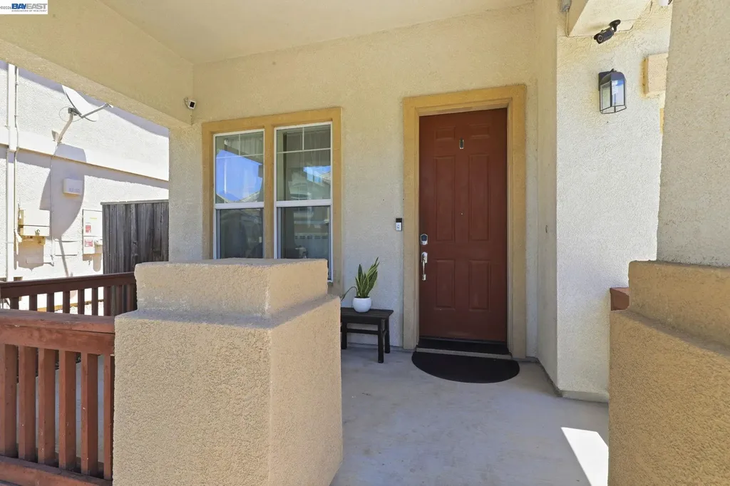 1205 Nellis Court Pittsburg CA 94565