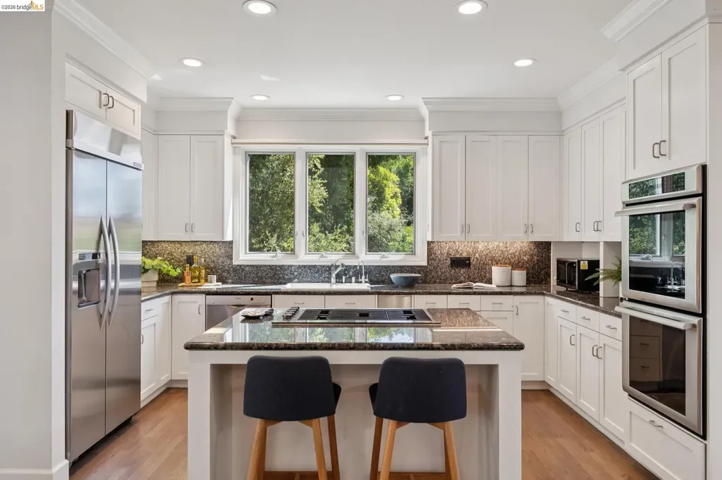 122 Vicente Road Berkeley CA 94705